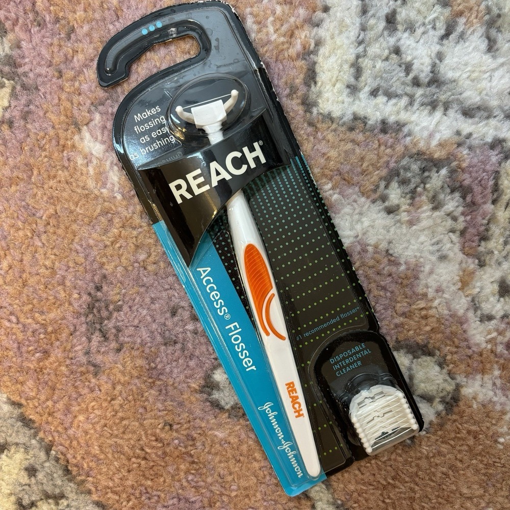 Reach Access Flosser with Disposable 8 Snap On Floss Heads SEALED Orange 2009